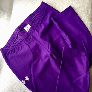 NWOT Under Armour workout tights - purple capris